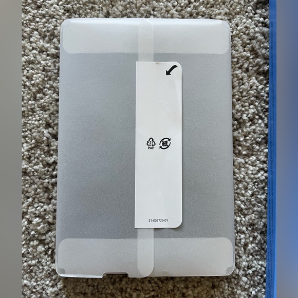 Kindle - Picture 4 of 6